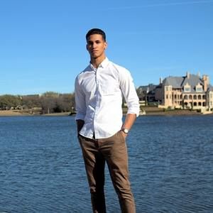 Meet your Posher, Anthony